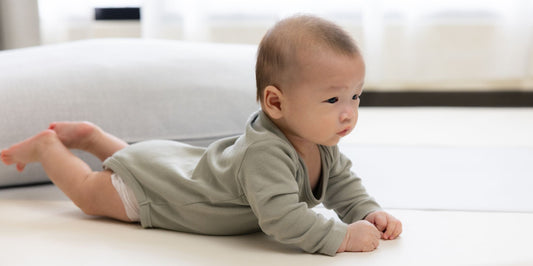 Tummy Time by Age: Benefits, Milestones & Daily Recommendations